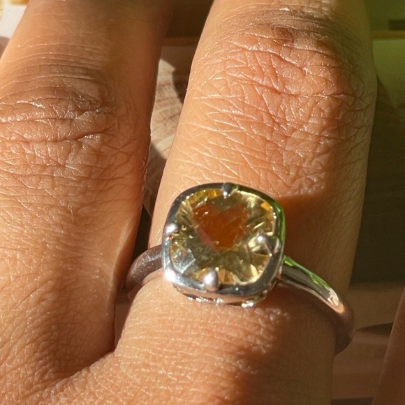 925 Sterling Silver Ring with Natural Faceted Golden Topaz Gemstone (US 9) - Picture 8 of 13